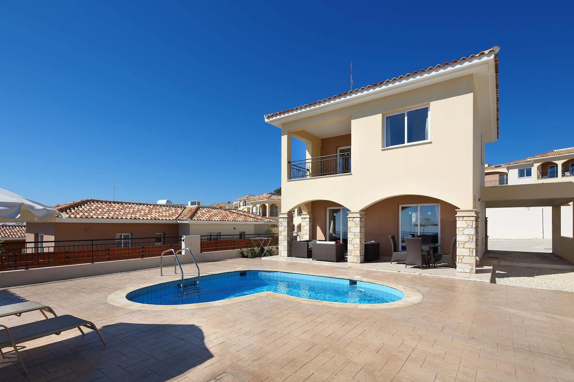 Club St. George (Adults Only) Aparthotel Trimitusa Exterior foto